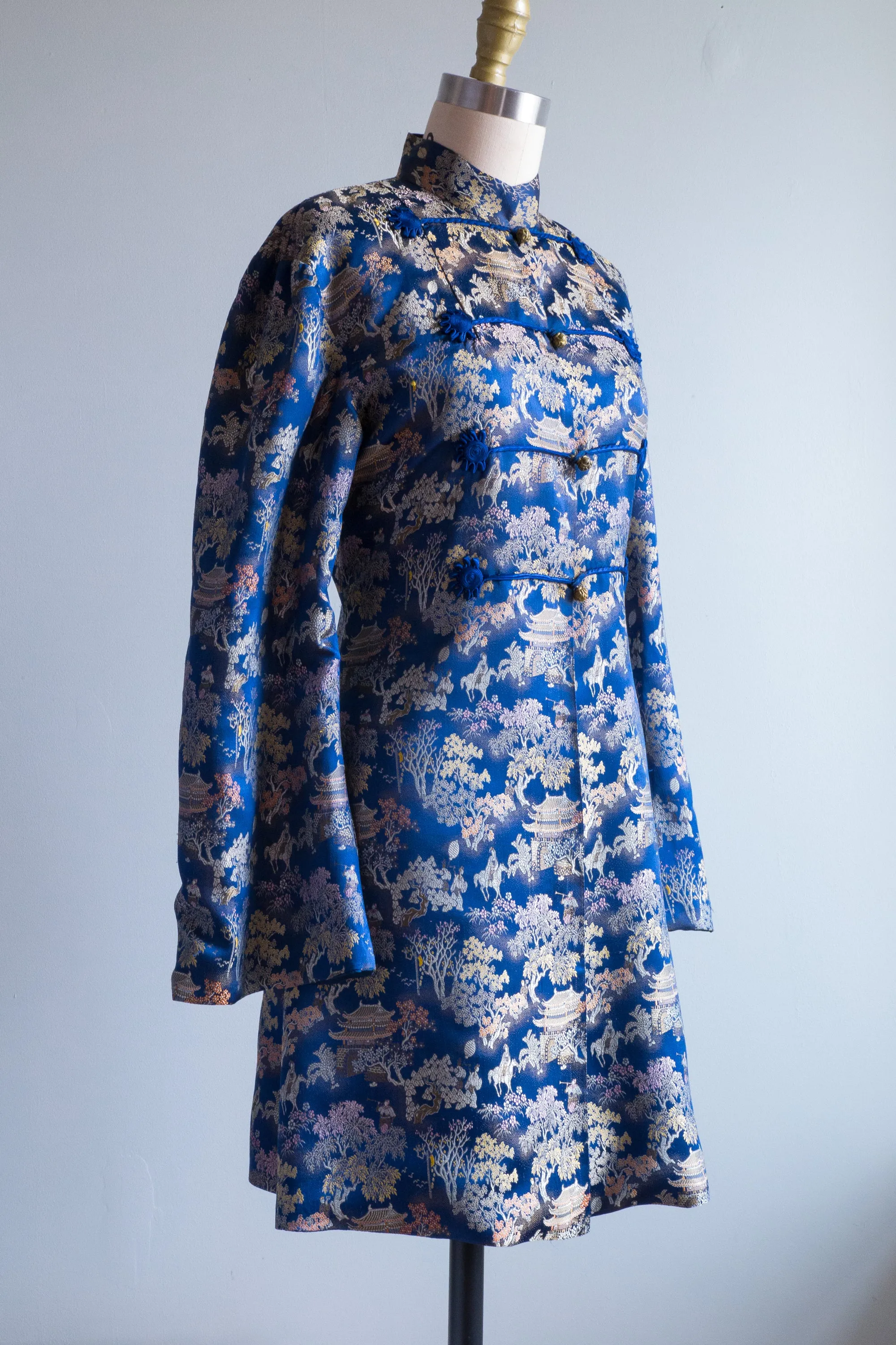 1940's Chinese Silk Loungewear Set With Jacket and Pants / Small