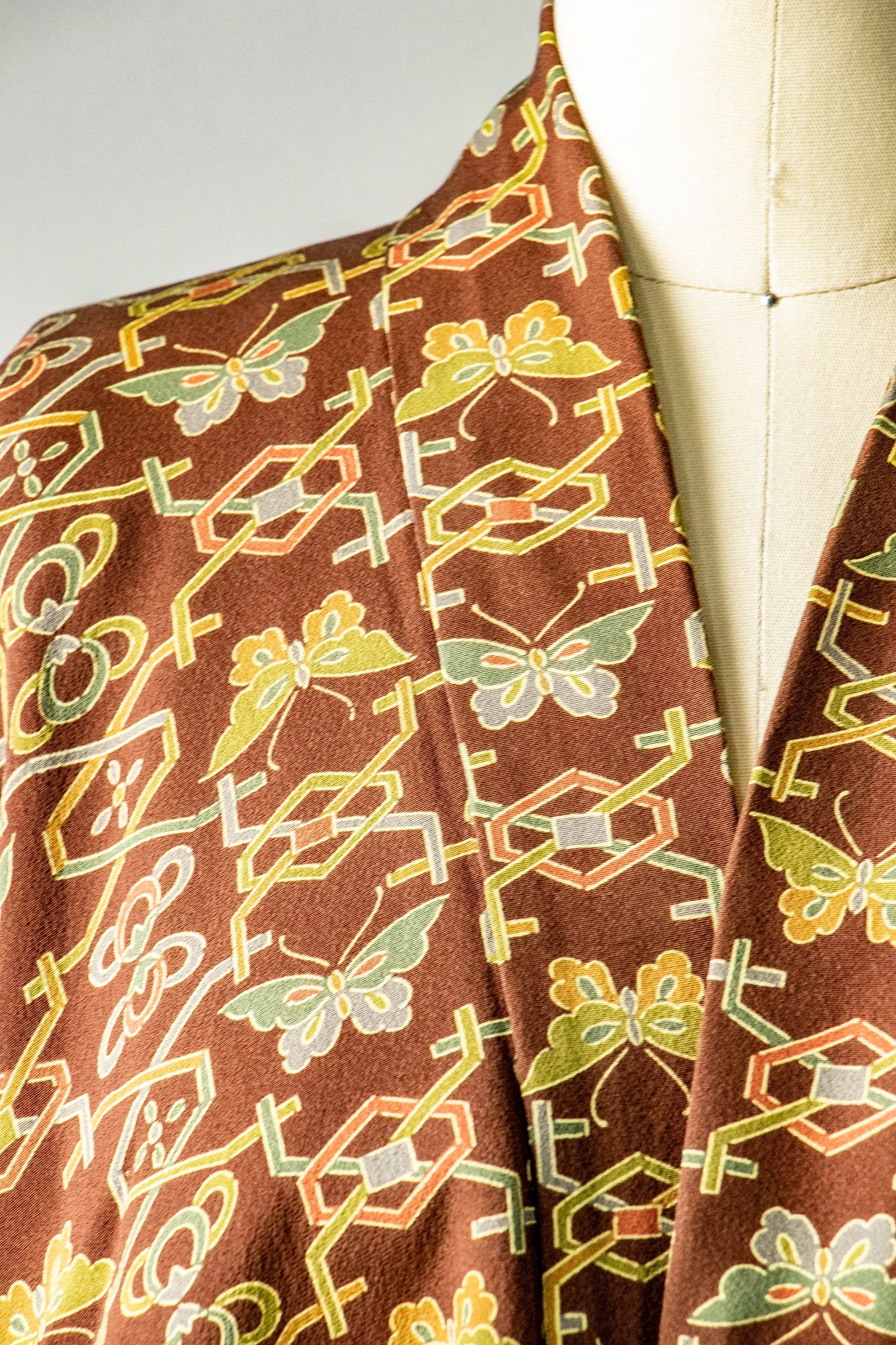 1950s Haori Rayon Crepe Butterfly Lounge Robe