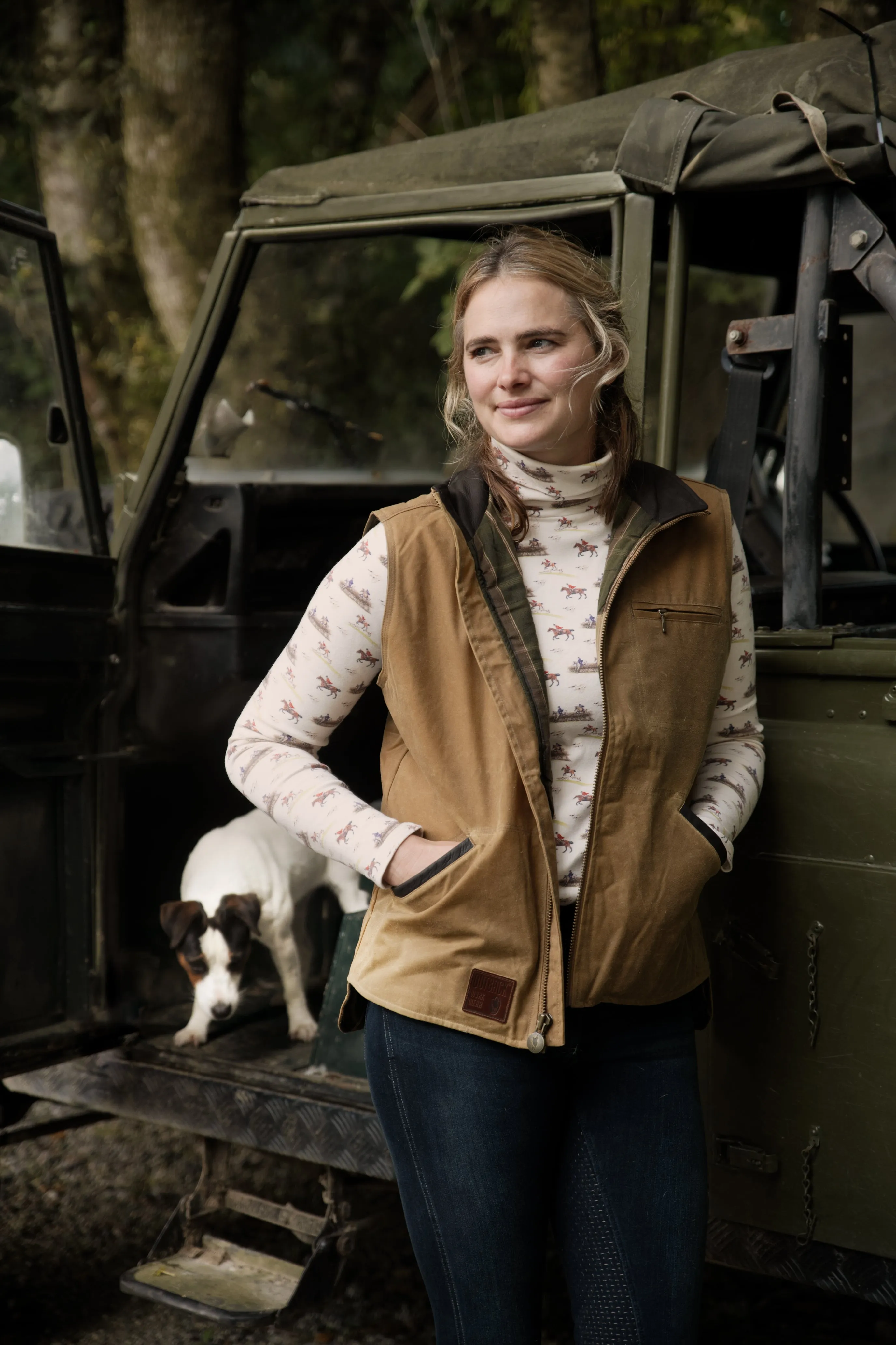 Ginger & Jardine X Glaze & Gordon Ruth Buchanan Collection 'The Hunt Jump' Cosy Roll Neck