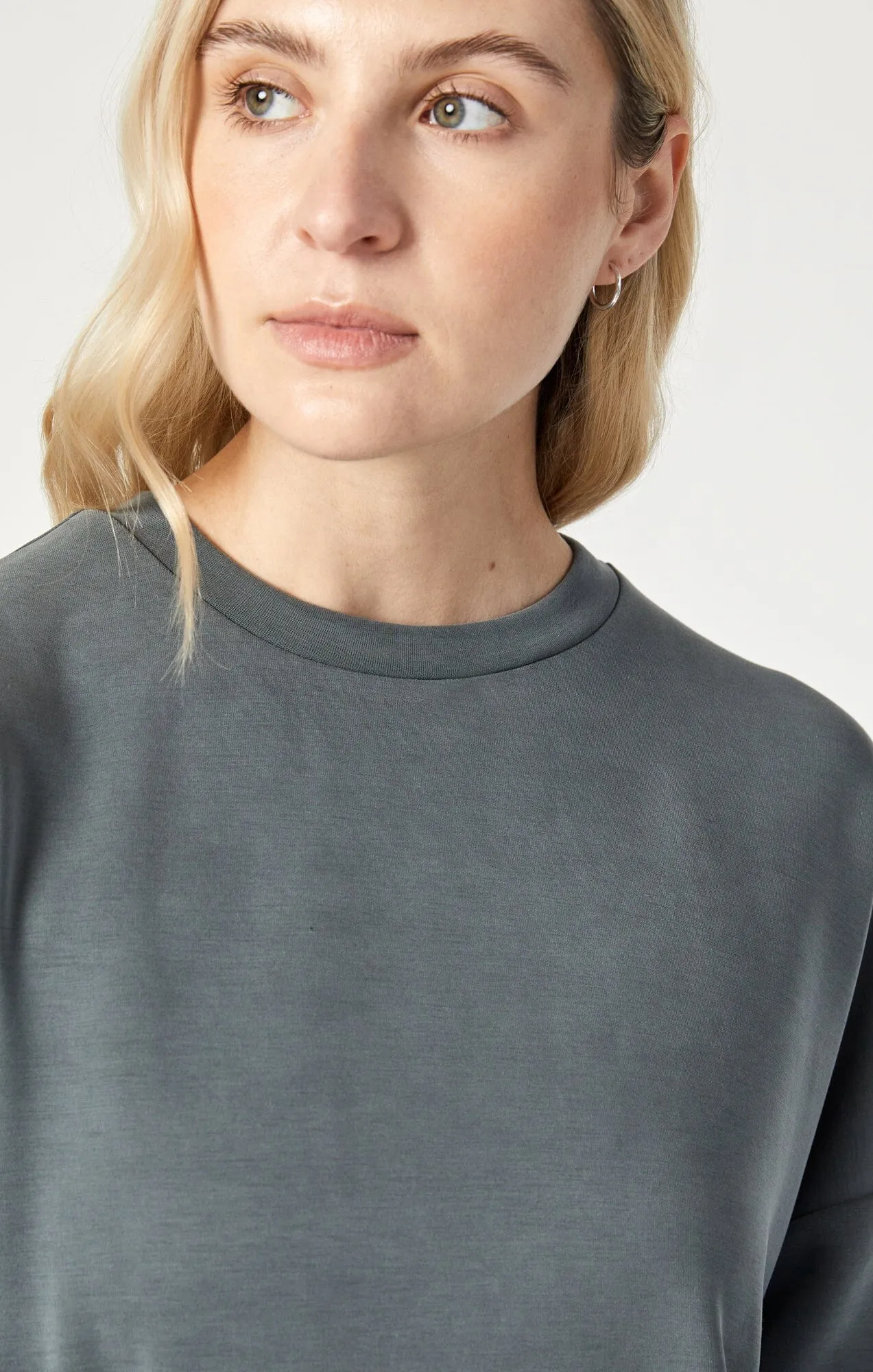 OVERSIZED SWEATSHIRT IN URBAN CHIC