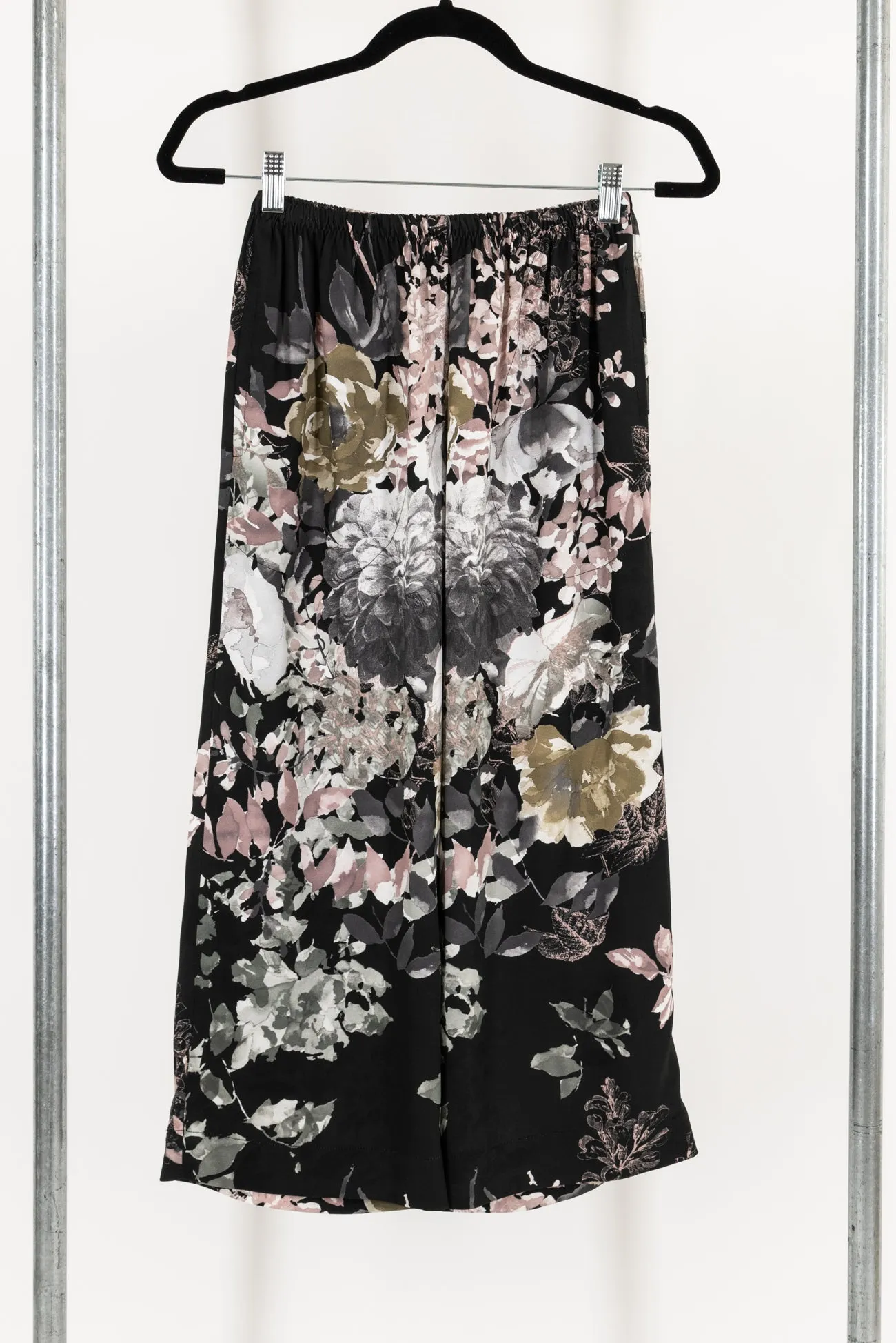 Villa Garden Italian Viscose Woven