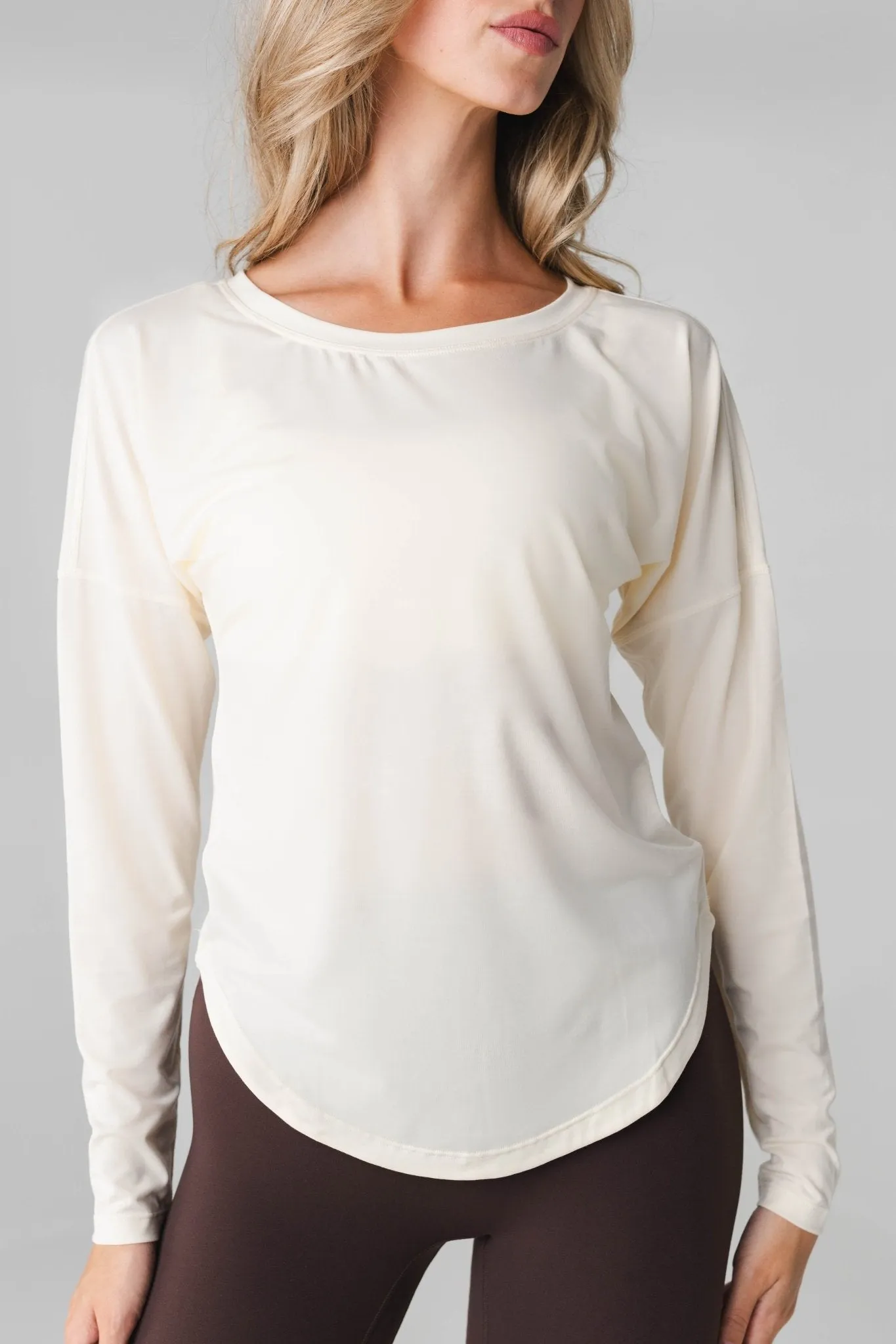 Vitality Versa Full Long Sleeve - Oat